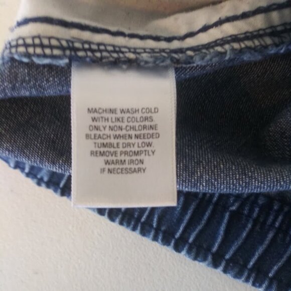 Classic Elements Women's size 6P Blue Capris - Picture 14 of 15